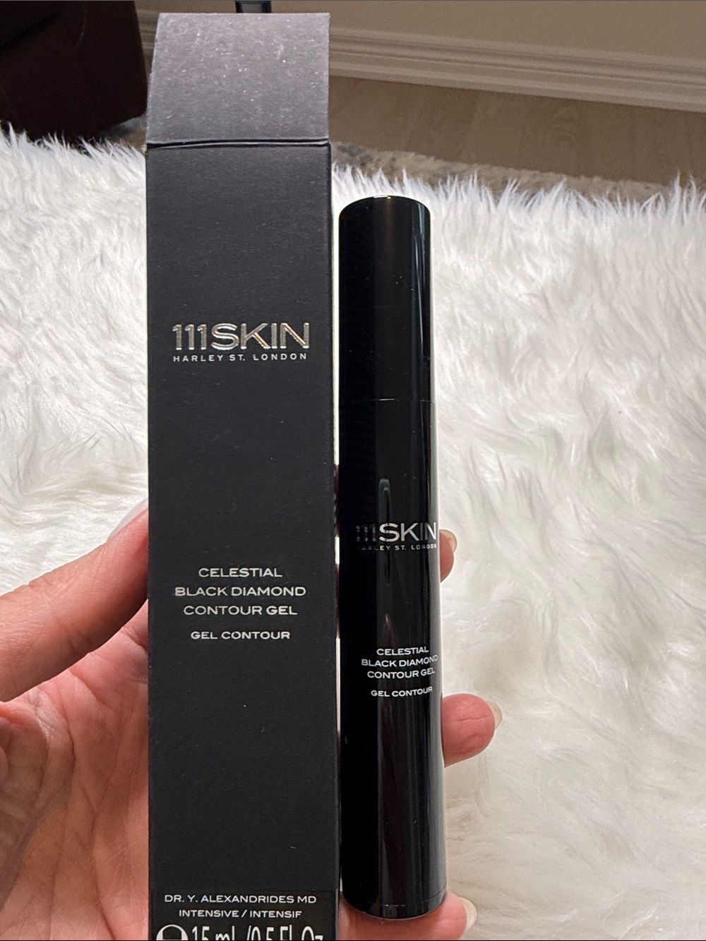 111SKIN Celestial Black Diamond Contour Gel — Black